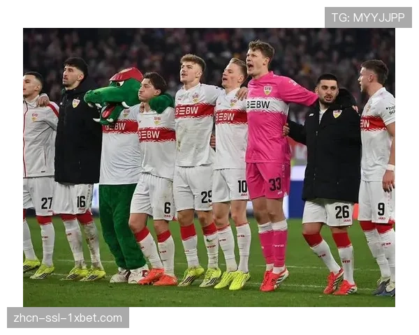 德甲争冠格局分析：拜仁统治力再现，多特勒沃库森争亚